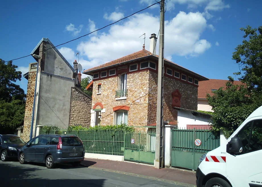 Vue existante concernant un projet de Surélévation d'une maison meulière à Clamart (Hauts-de-Seine)
